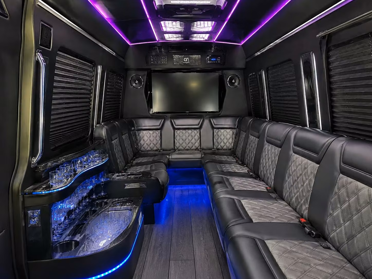 airport transfers and out of town guest shuttles for lubbock weddings